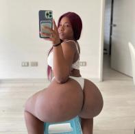 CURVY BIG ASS JADE