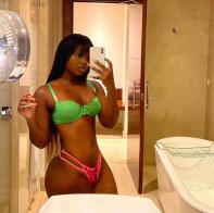 Mia$$